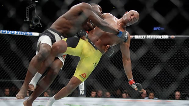 anderson-silva-ufc-208-1300.jpg